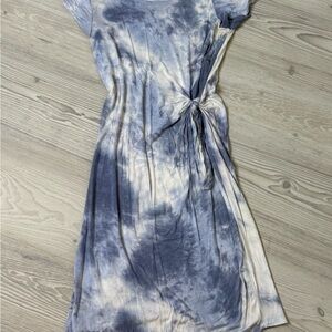 Pink Rose Blue and White Ruched Midi Dress